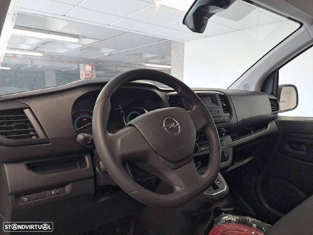 Opel e-Vivaro Electric 3 L2 100 kw+50 kWh Cargo - 8