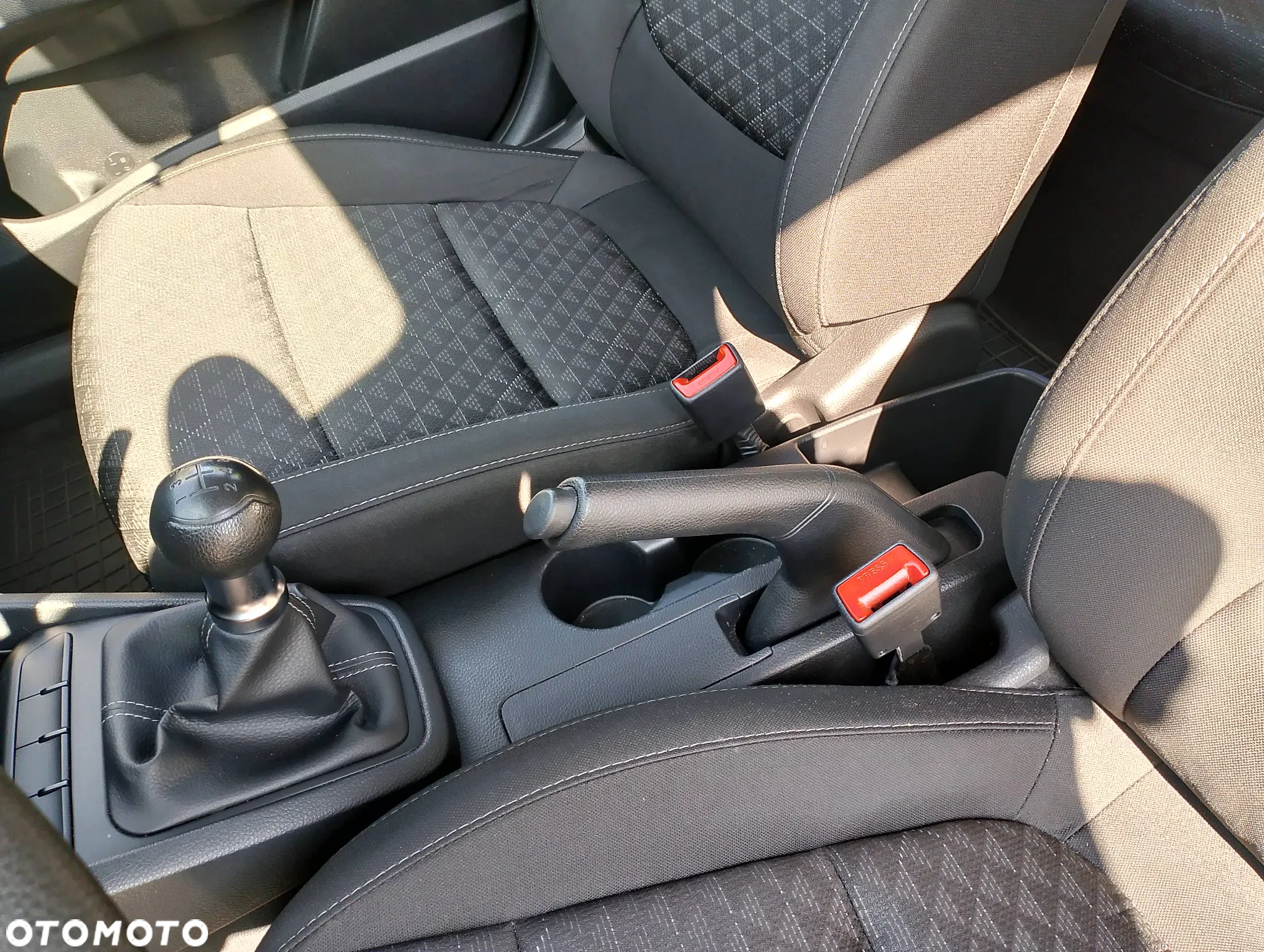 Kia Rio 1.2 M - 30