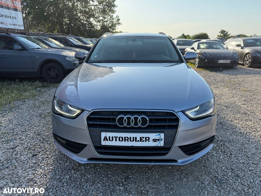 Audi A4 Avant 2.0 TDI DPF clean diesel multitronic Attraction - 6