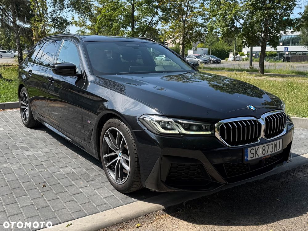 BMW Seria 5 520d xDrive - 1