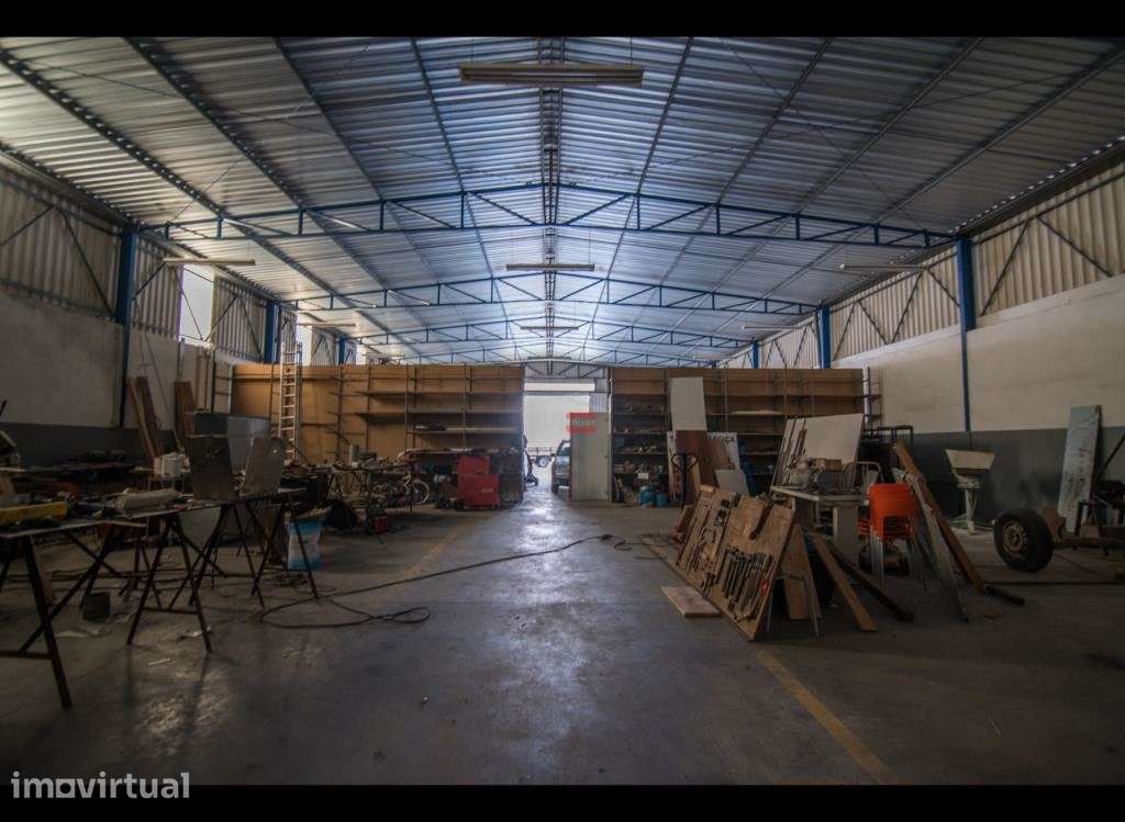Pavilhão industrial - Grande imagem: 2/9