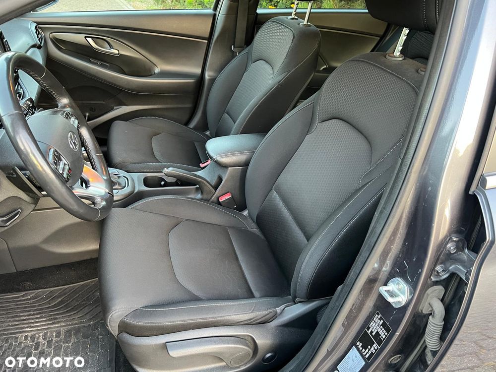 Hyundai i30 1.4 T-GDI GPF Premium DCT - 13