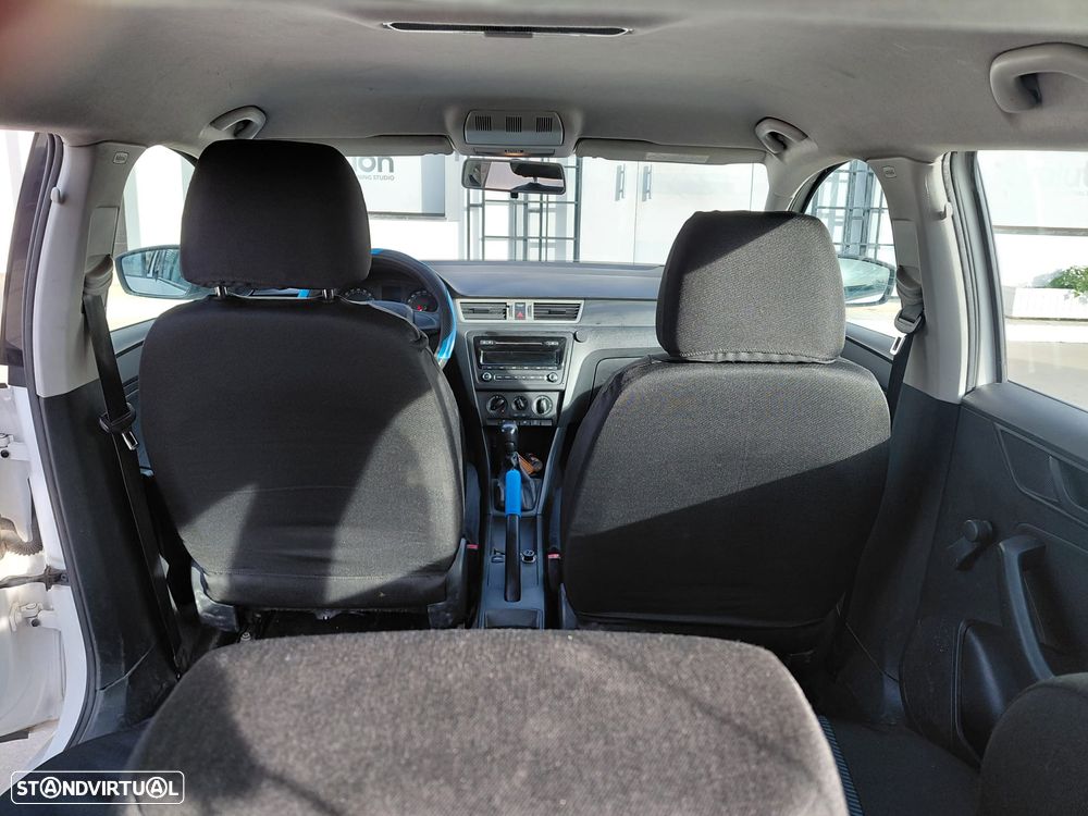 Skoda Rapid Spaceback - 7