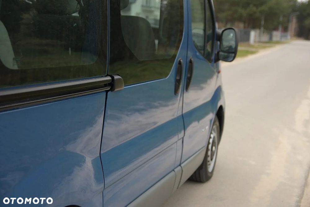 Renault Trafic - 15