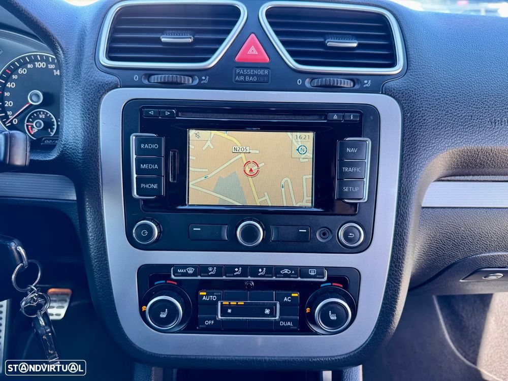 VW Scirocco 2.0 TDI R-Line - 13