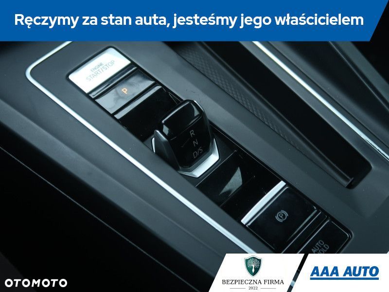 Volkswagen Golf - 16