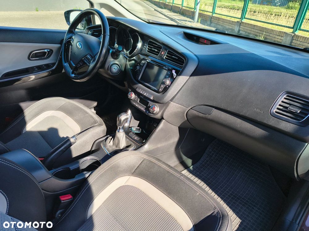 Kia Ceed 1.6 GDI L - 4