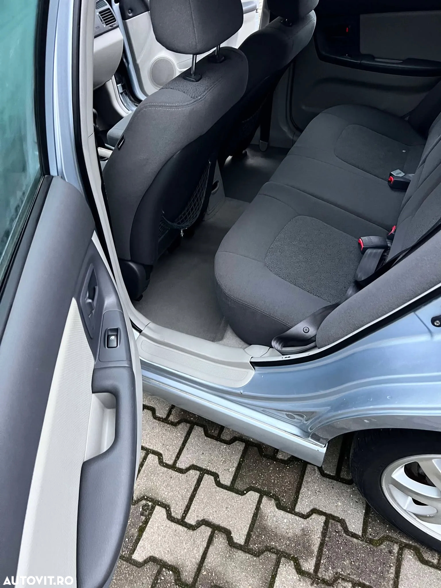 Kia Cerato 2.0 CRDi EX - 9
