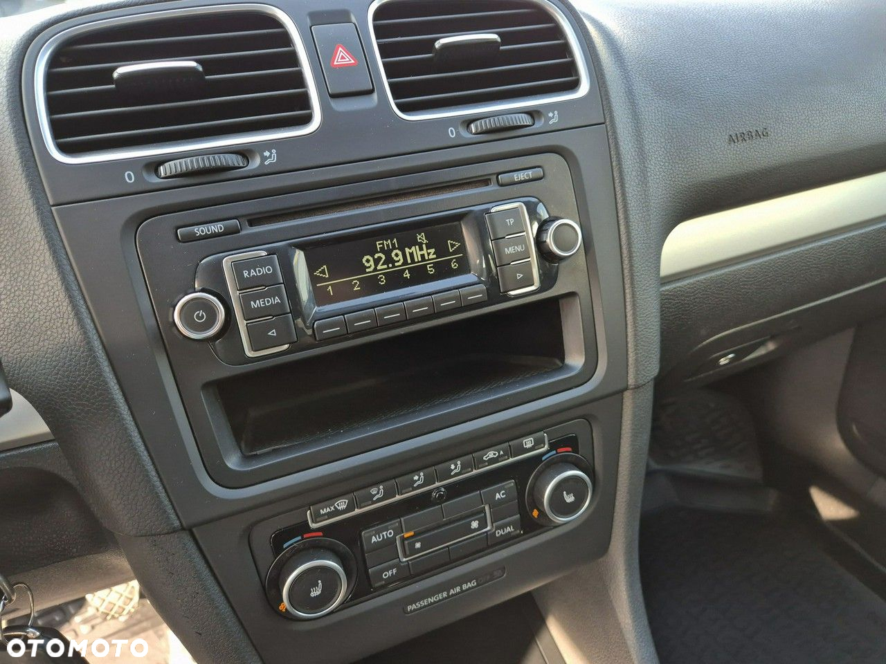 Volkswagen Golf 1.4 TSI Highline - 16