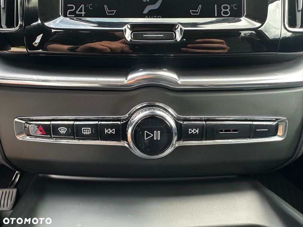 Volvo XC 60 B4 D AWD Inscription - 19