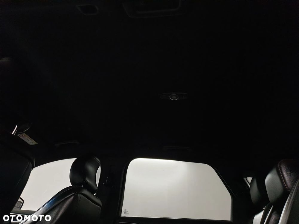 Ford Edge 2.0 EcoBlue Bi-Turbo 4x4 ST-LINE - 29