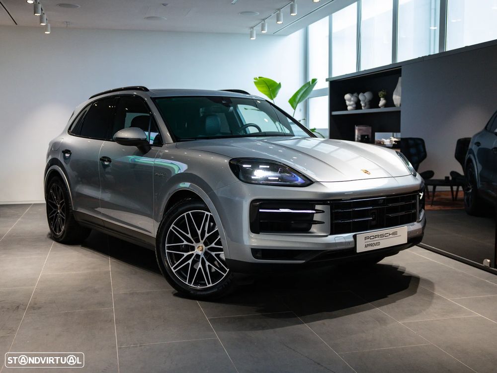 Porsche Cayenne E-Hybrid — fotografia 6