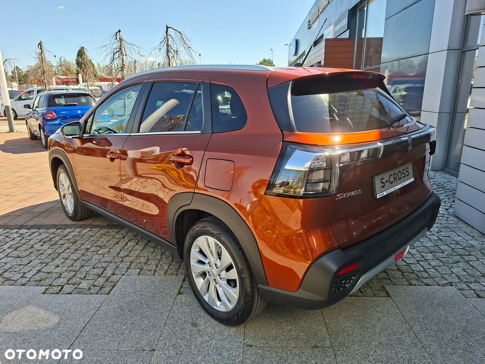 Suzuki S-Cross 1.4 BoosterJet mHEV Premium Plus SP 4WD - 9