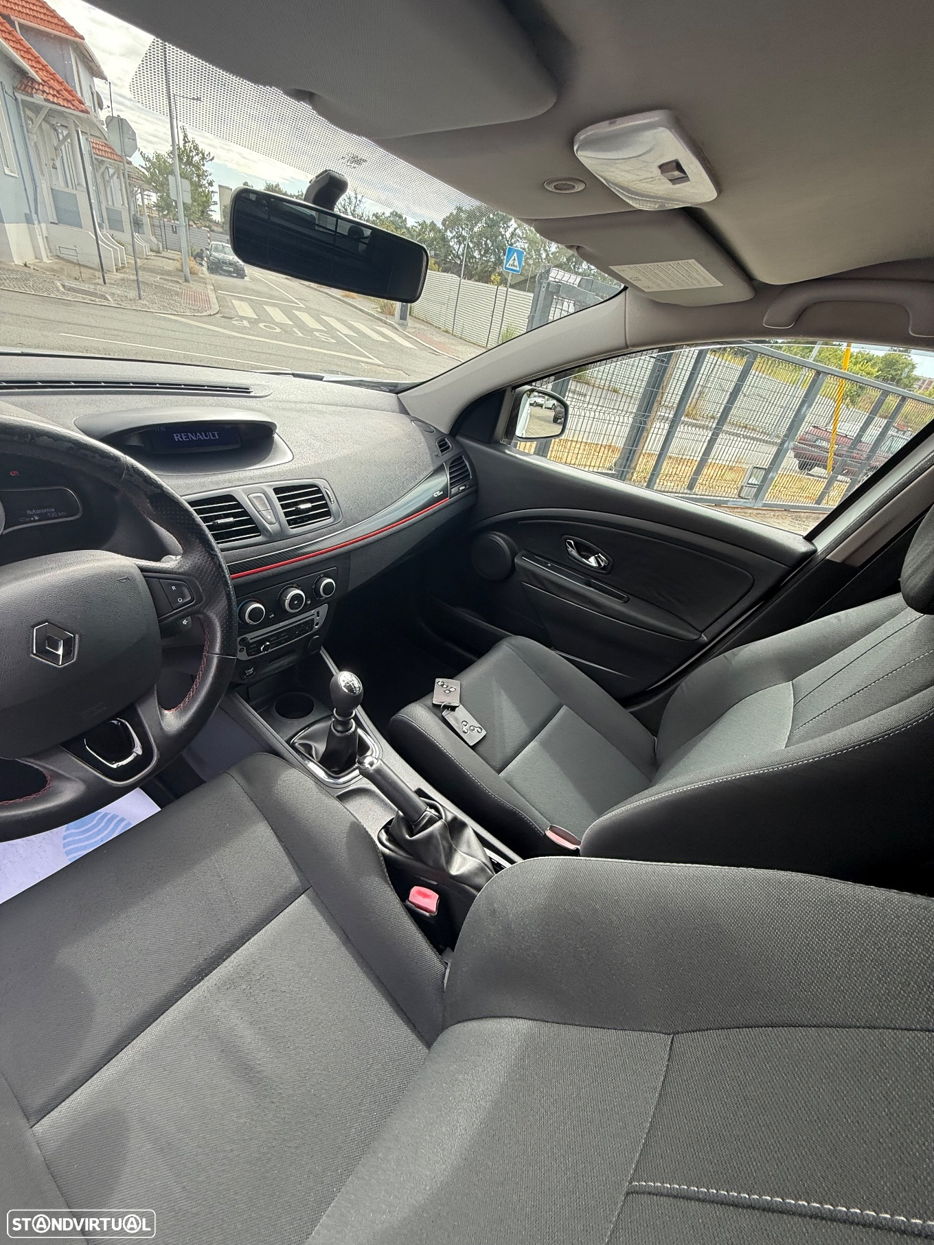 Renault megane 1.5 dci van comercial deduz iva - 13