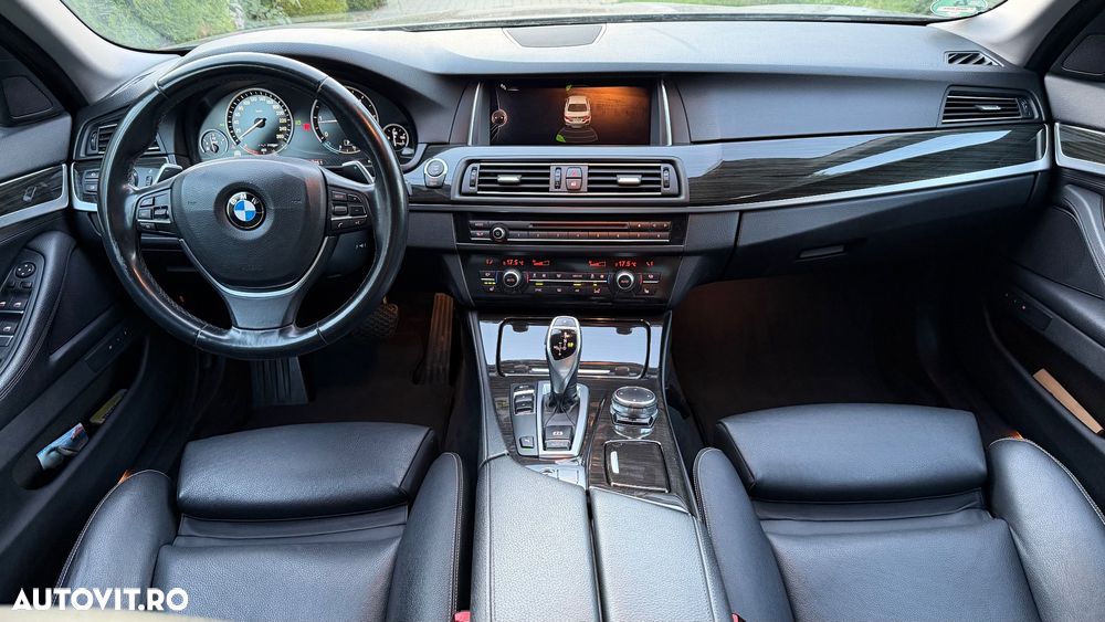BMW Seria 5 525d Aut. Luxury Line - 16