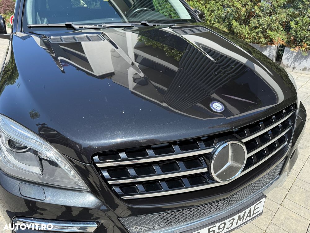 Mercedes-Benz ML 350 BlueTec 4MATIC Aut - 12