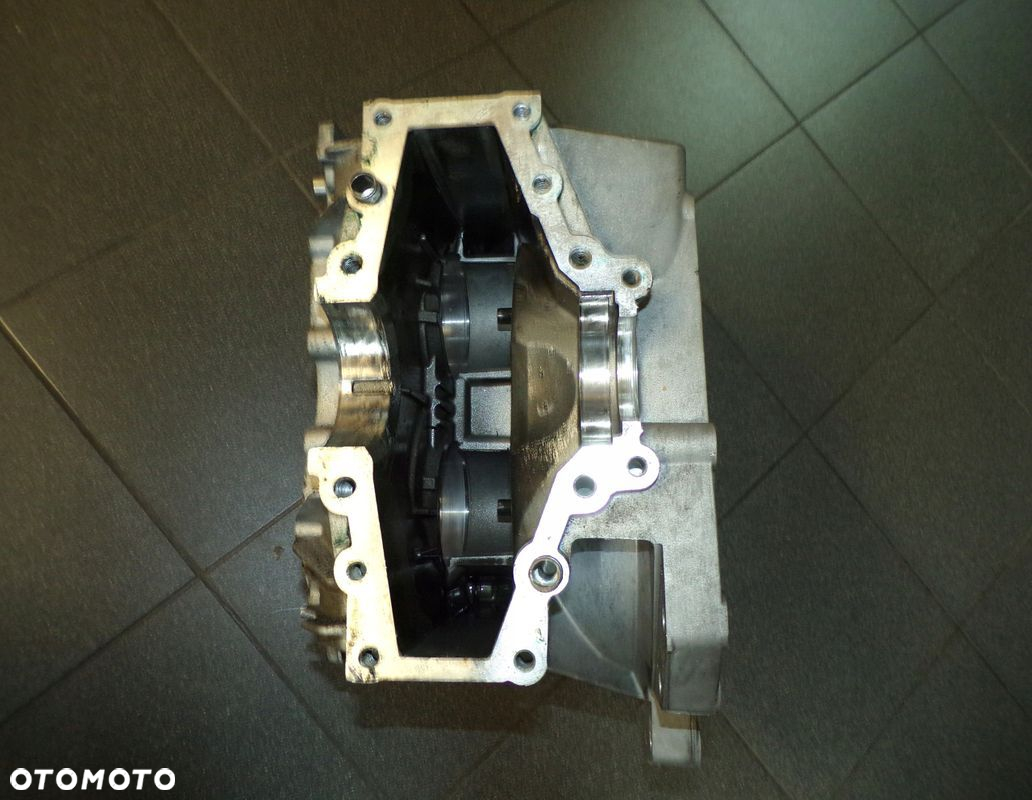 DUCATO BOXER JUMPER 06- 3.0 2.3 OBUDOWA SKRZYNI BIEGÓW M40 - 4