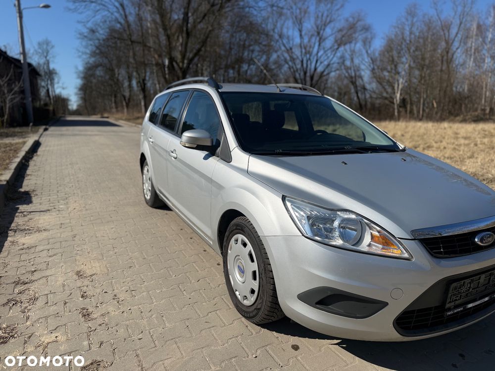 Ford Focus SW 1.6 TDCi DPF Silver Magic - 2