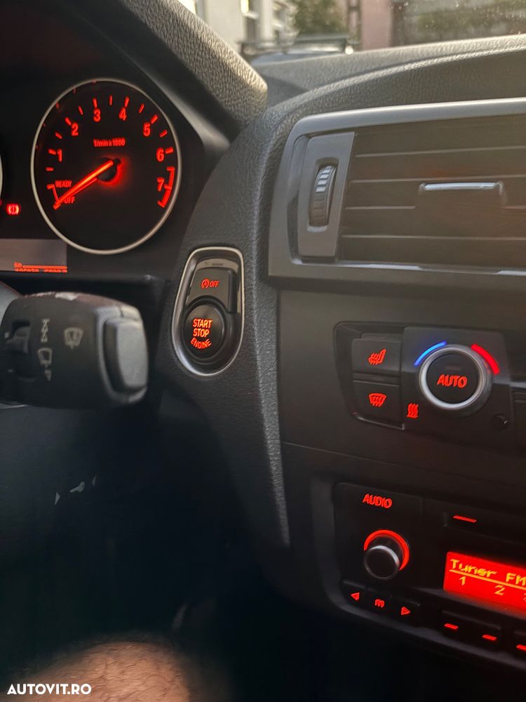BMW Seria 1 116i - 25