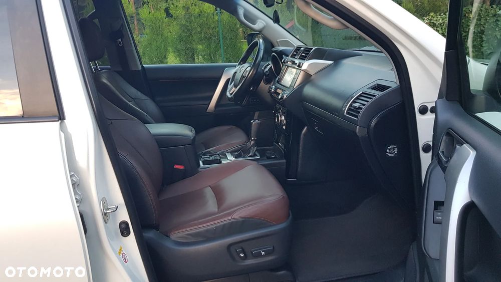 Toyota Land Cruiser 2.8 D-4D Automatik Executive - 20
