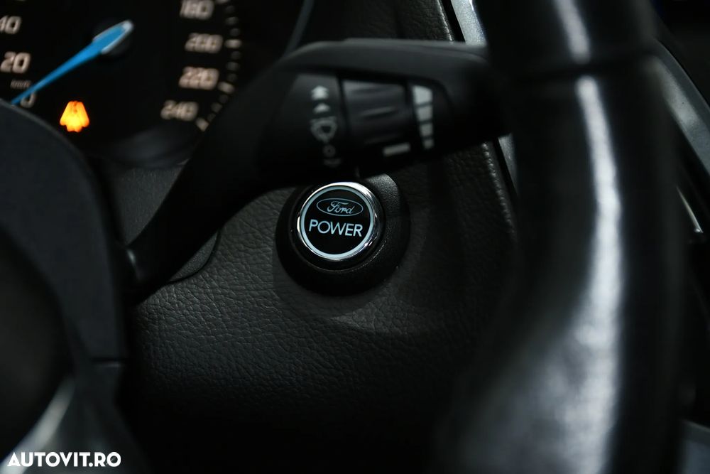 Ford Focus 1.6 TDCi DPF Start-Stopp-System Titanium - 18