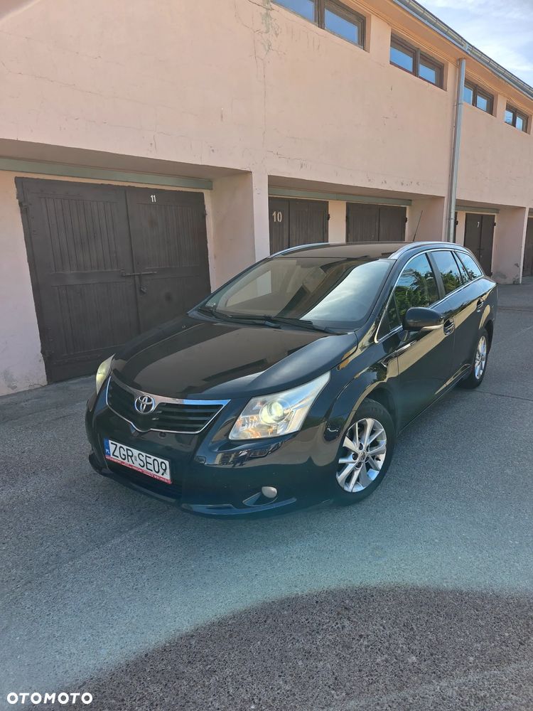 Toyota Avensis 2.0 D-4D Sol - 1