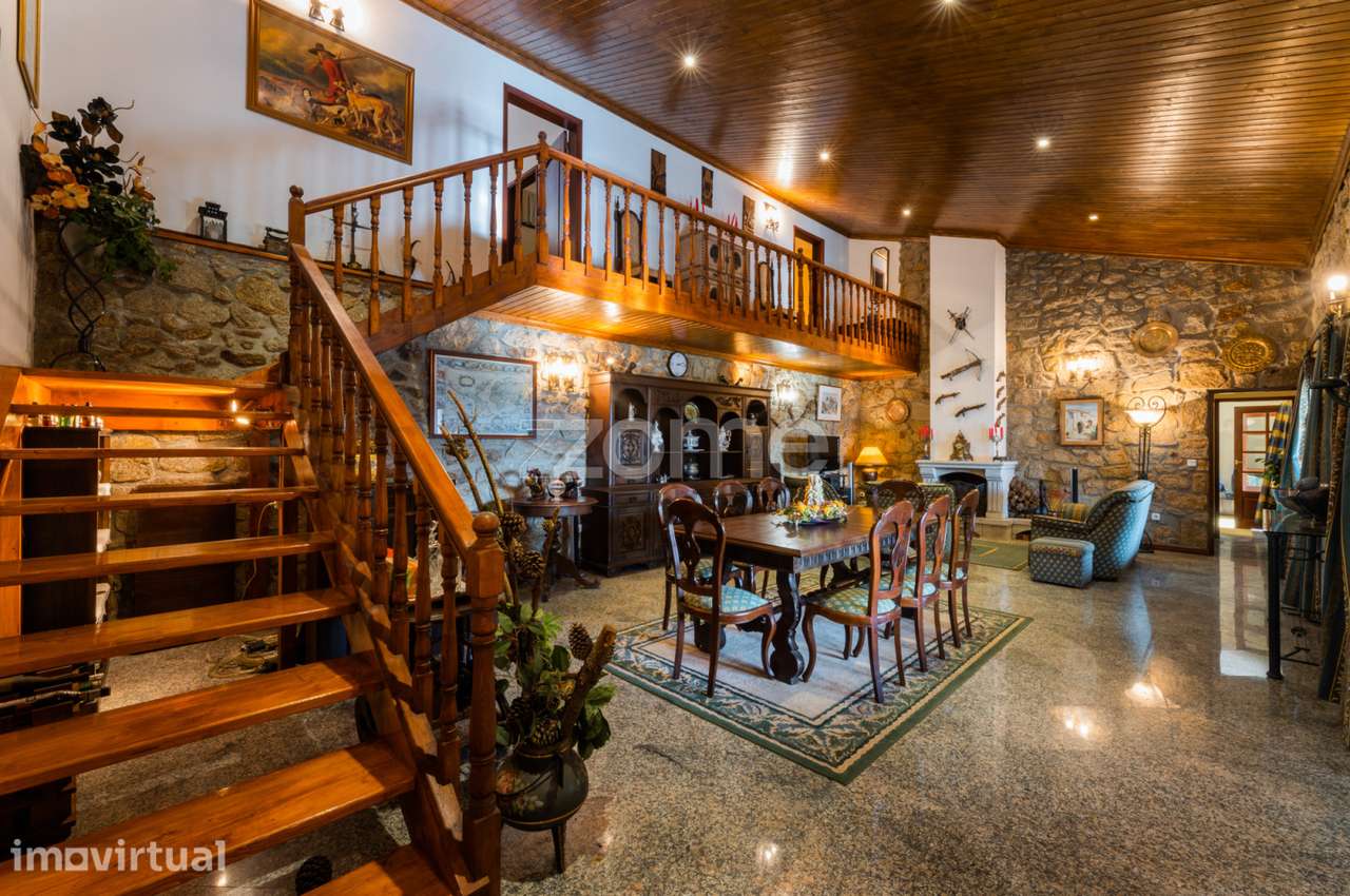 Moradia T4+1, 2850 mt2, vilar da veiga, Gerês - Grande imagem: 3/60