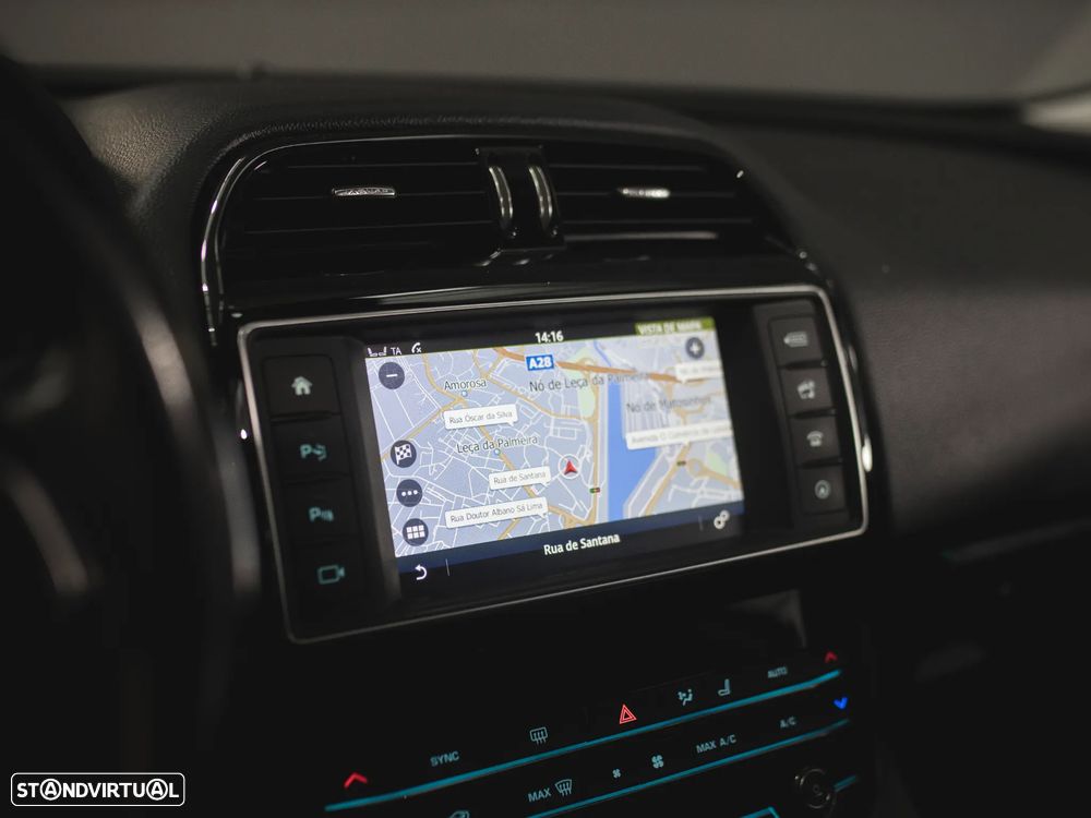 Jaguar F-Pace 2.0 i4D Prestige Aut. - 18