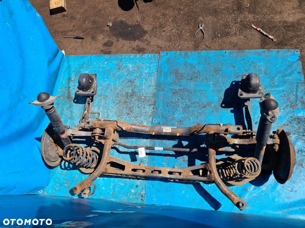 SEAT ALTEA 2.0 TDI BELKA ZAWIESZENIA TYŁ - 2