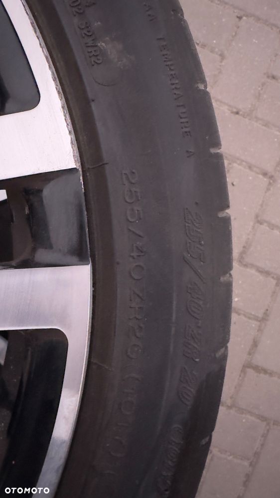 Felgi 20” Porsche (2 sprawne z oponami, 2 uszkodzone bez) - 4