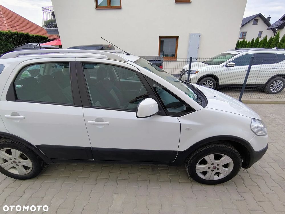 Fiat Sedici 1.6 16V 4x4 Emotion - 8