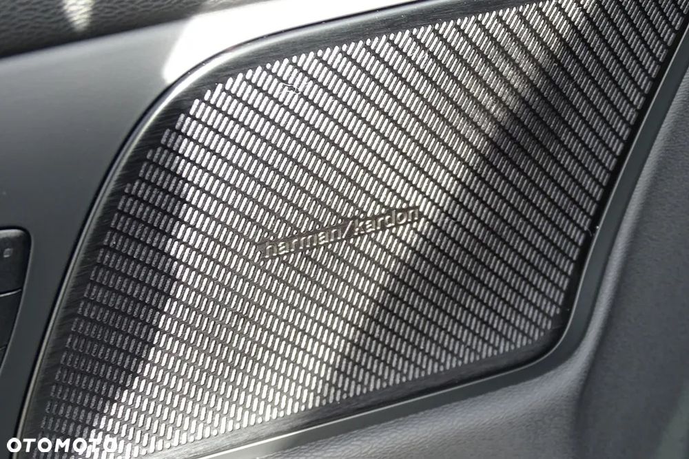 Volvo V60 T6 AWD Recharge Geartronic Inscription - 17