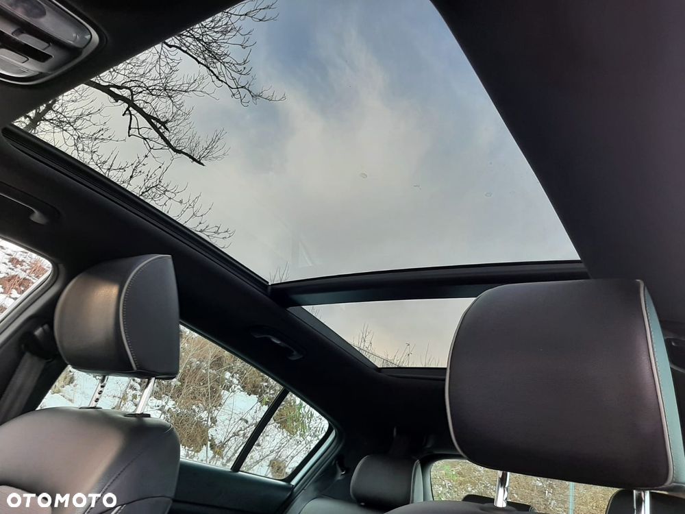 Kia Sportage 2,0 CRDI AWD GT Line - 12