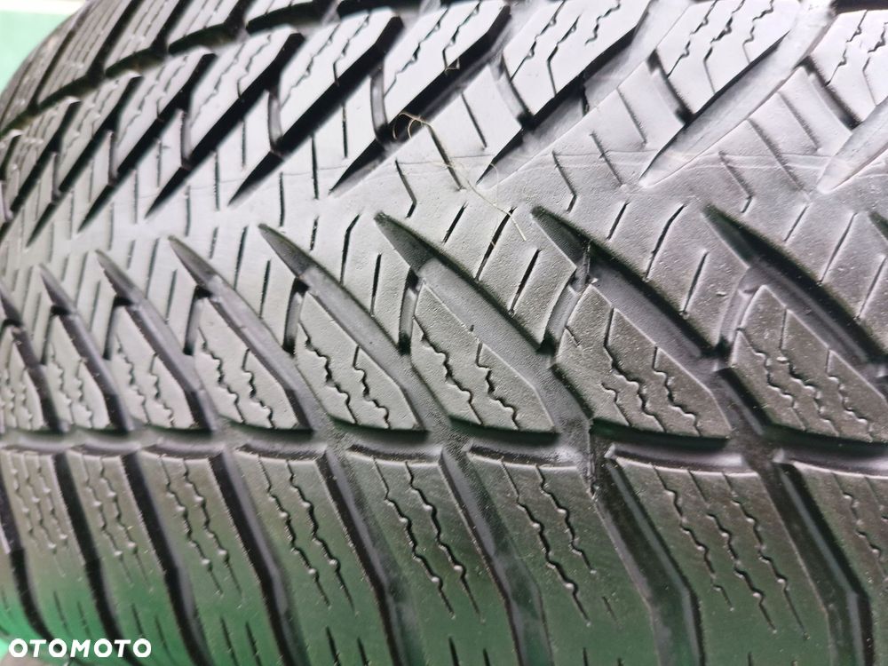 goodyear ultragrip gw-3 runflat 225/50/16, 1 szt 6,8 mm - 3