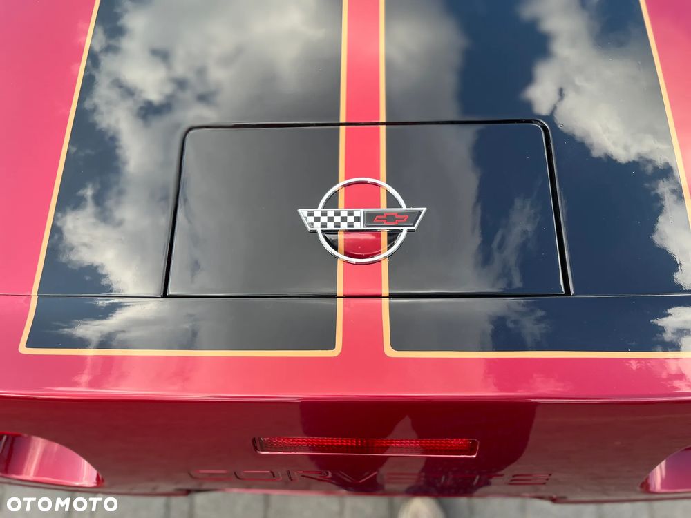 Chevrolet Corvette Convertible 5.7 - 11