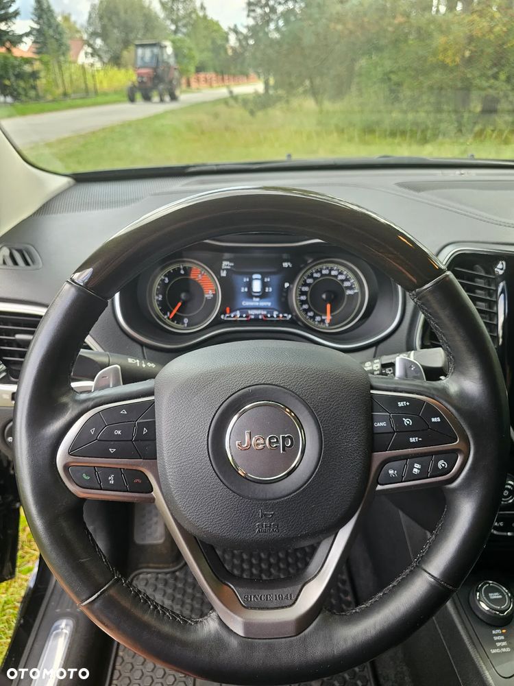 Jeep Cherokee 2.2 MJ II Active Drive I Automatik Overland - 28