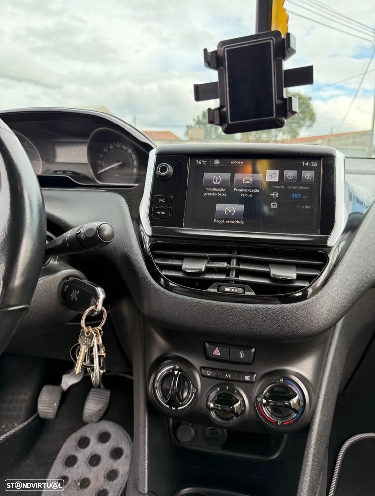 Peugeot 208 1.6 BlueHDi Active - 5