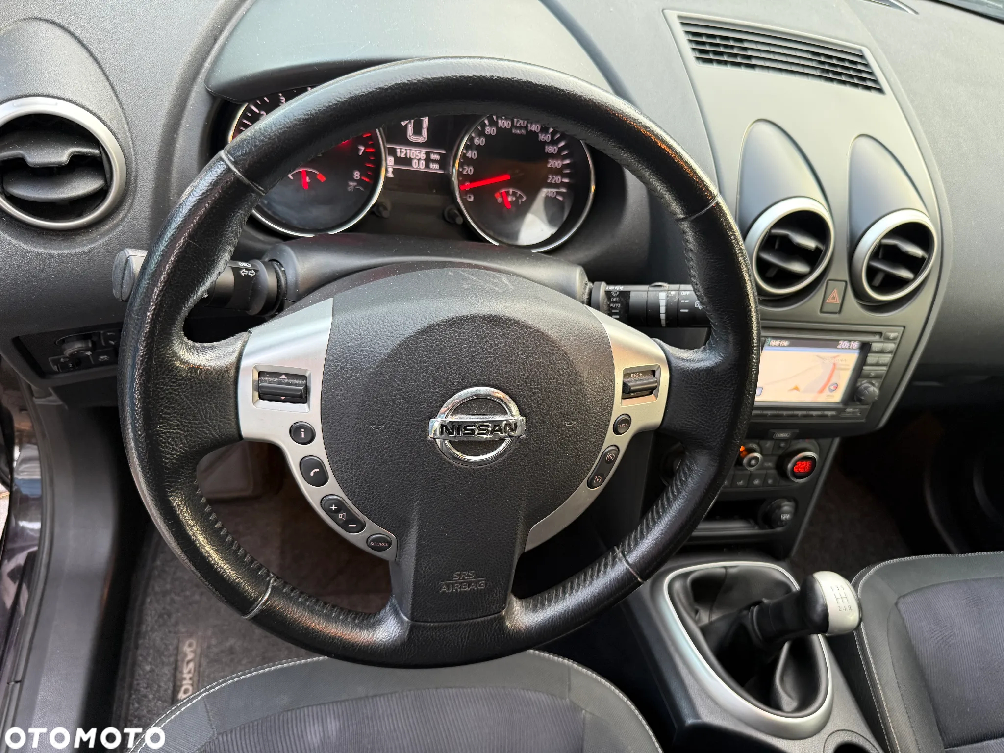 Nissan Qashqai 1.6 Tekna - 28
