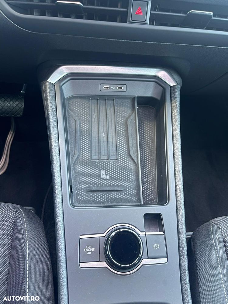 Volkswagen T-Roc 1.5 eTSI 115 CP DSG MHEV Life - 16