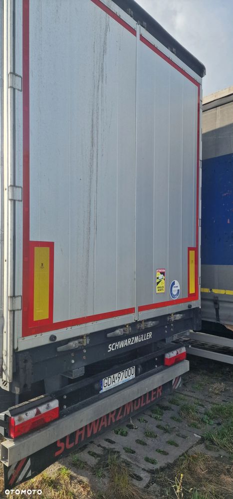 Schwarzmuller S1 - 6