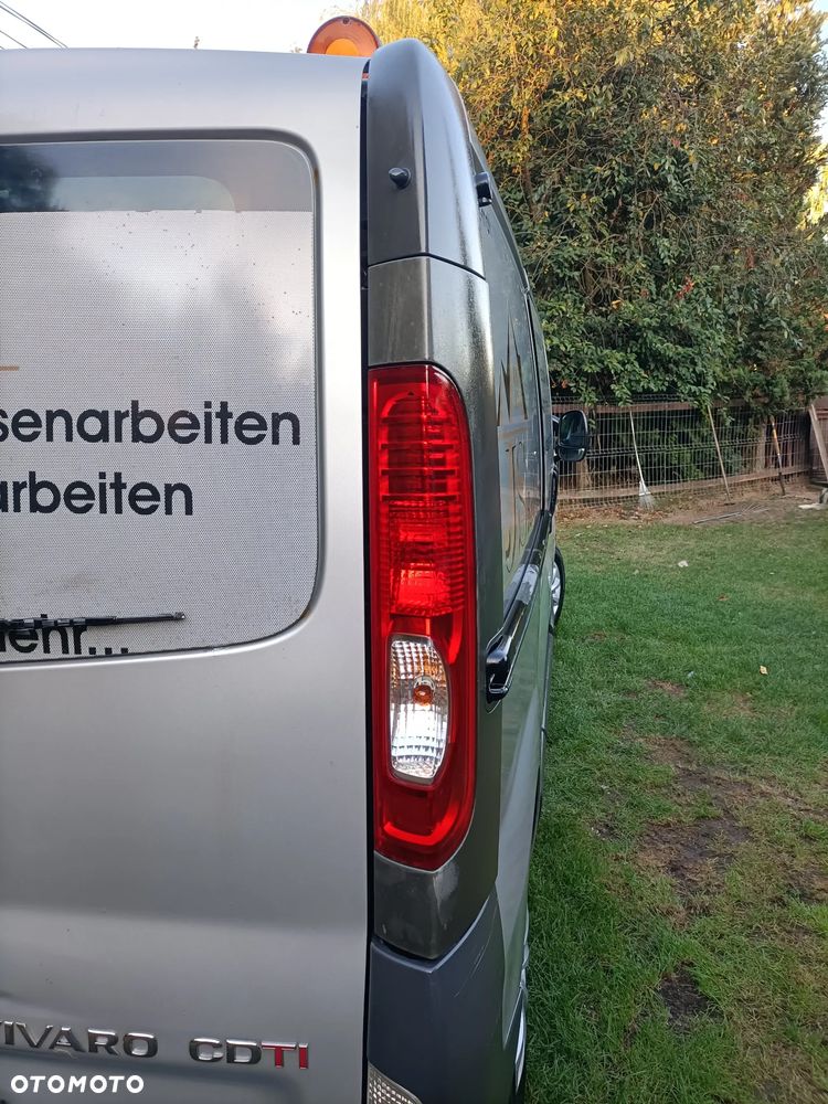 Opel Vivaro - 13