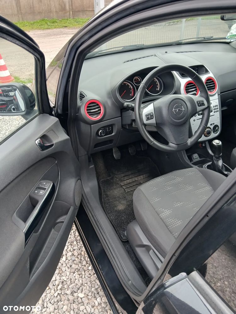 Opel Corsa - 15