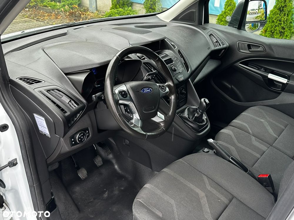 Ford Transit Connect - 20