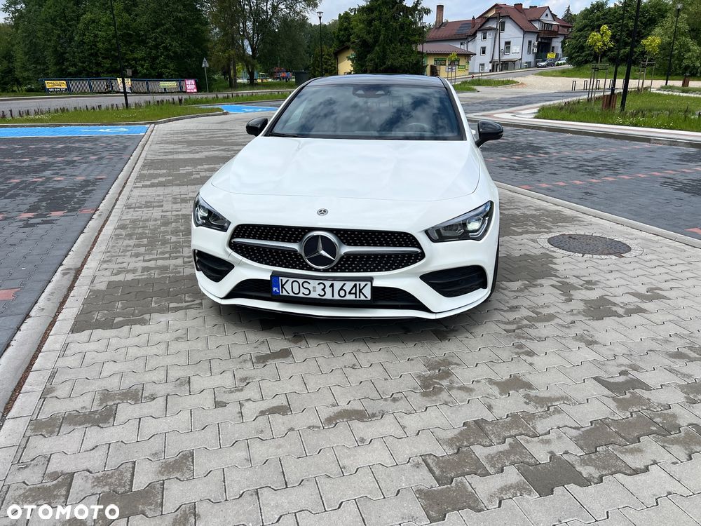 Mercedes-Benz CLA 180 7G-DCT AMG Line - 5