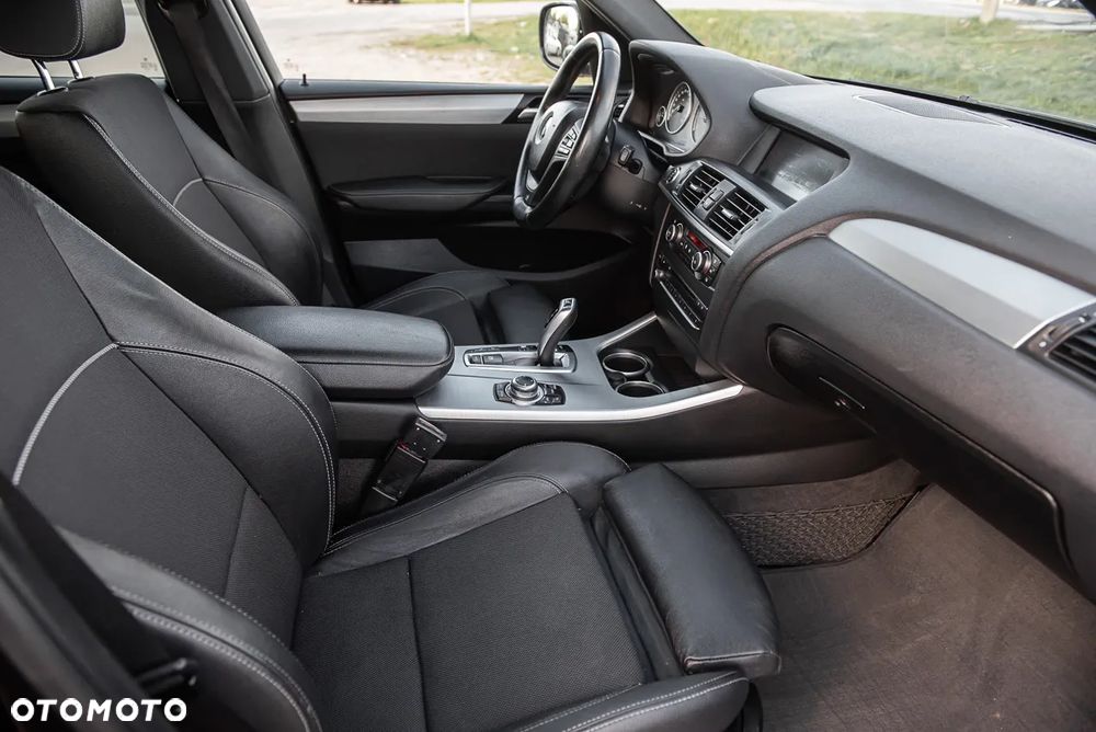 BMW X3 xDrive20d - 32