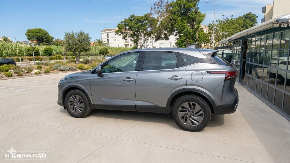 Nissan Qashqai 1.3 DIG-T N-Connecta Xtronic - 3