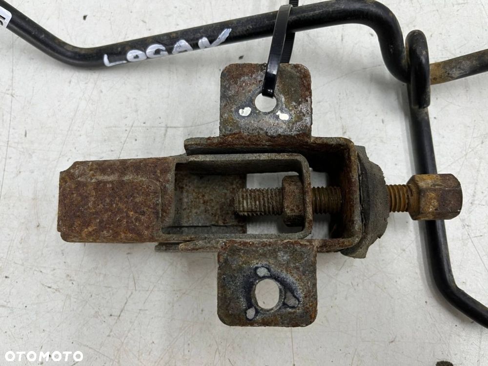 Winda koła zapasowego Dacia Logan 1 I 05-14r. mocowanie wieszak śruba wciągarka kosz komplet - 2