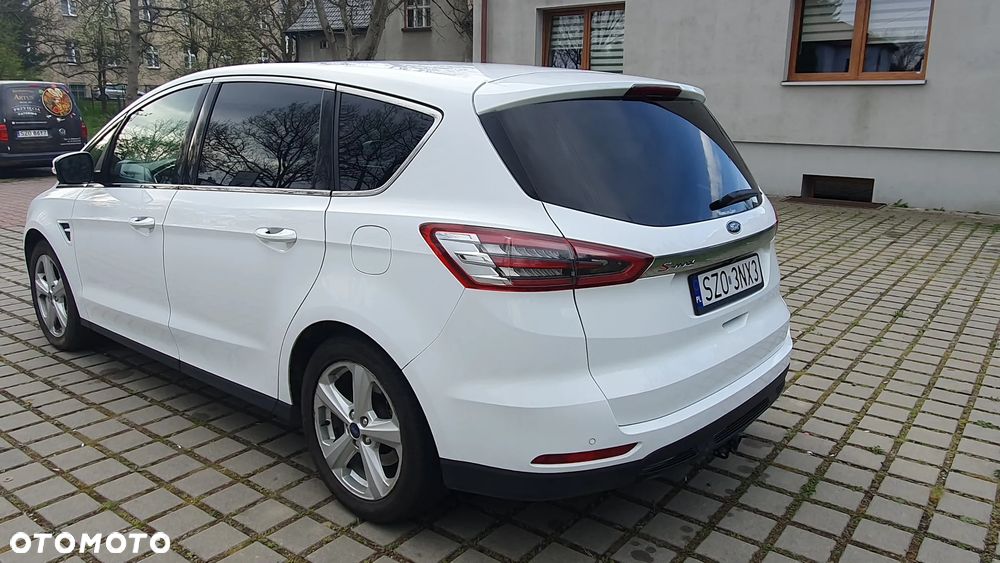 Ford S-Max 2.0 TDCi Titanium PowerShift - 6