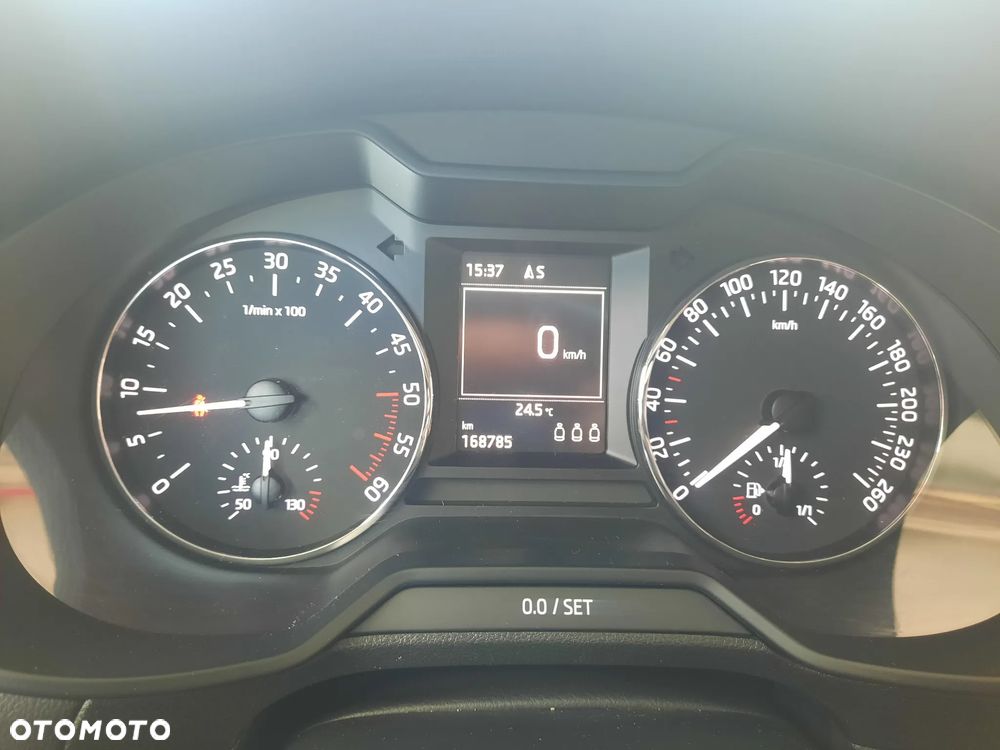 Skoda Octavia 1.6 TDI Ambition - 12