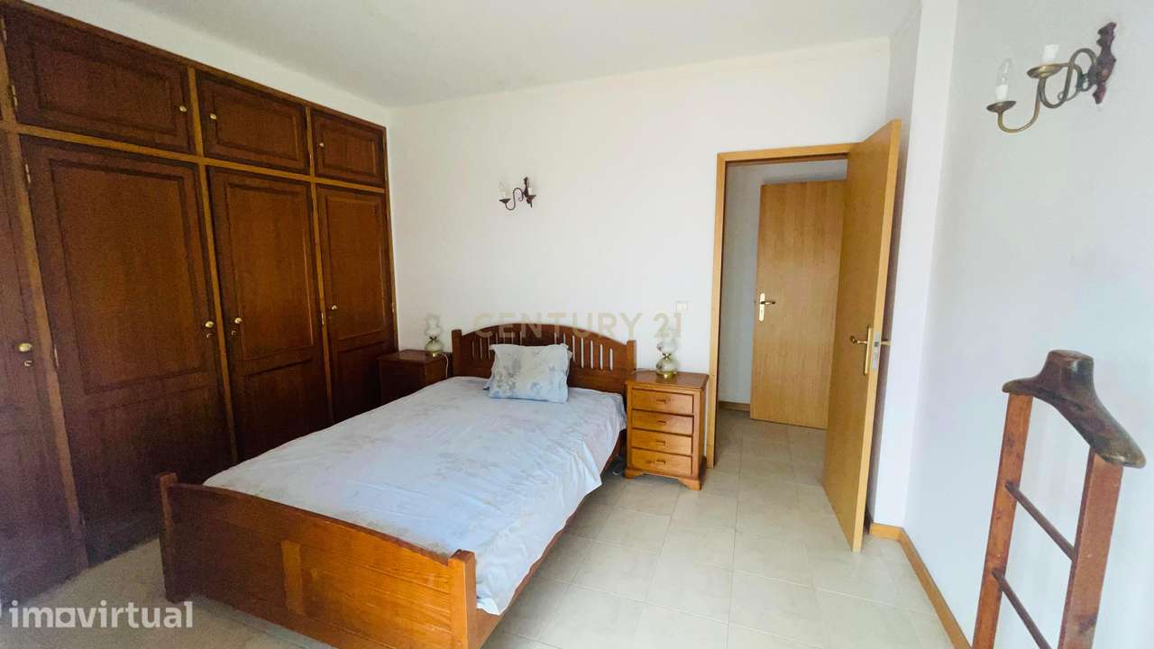 Apartamento T1 junto à Praia|Varanda|Arrecadação|Box - Grande imagem: 5/26